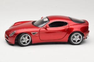 Alfa Romeo 8C Competizione Czerwony Bburago 1:18 18-11021 Metal — zdjęcie 4 z 8