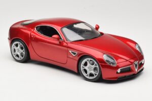 Alfa Romeo 8C Competizione Czerwony Bburago 1:18 18-11021 Metal — zdjęcie 6 z 8