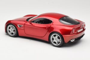 Alfa Romeo 8C Competizione Czerwony Bburago 1:18 18-11021 Metal — zdjęcie 7 z 8