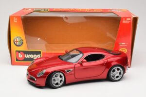 Alfa Romeo 8C Competizione Czerwony Bburago 1:18 18-11021 Metal — zdjęcie 8 z 8