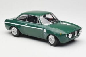 Alfa Romeo GTA 1300 Junior Zielony Minichamps 1:18 155120022 Metal — zdjęcie 4 z 6