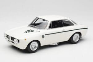 Alfa Romeo GTA 1300 Junior Biały Minichamps 1:18 155120021 Metal