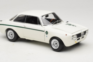 Alfa Romeo GTA 1300 Junior Biały Minichamps 1:18 100120501 Metal — zdjęcie 6 z 8