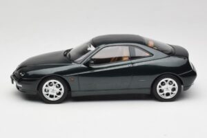 Alfa Romeo GTV 916 Coventry Green Metallic Norev 1:18 187842 Metal — zdjęcie 3 z 6
