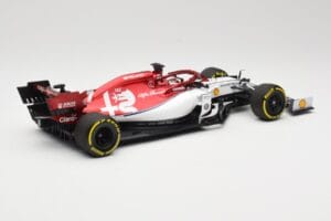 Alfa Romeo Racing C38 #7 K. Raikkonen F1 2019 Minichamps 1:18 110190007 Metal — zdjęcie 2 z 6