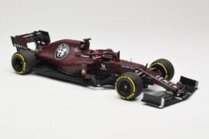 Alfa Romeo Racing C38 #7 K. Raikkonen Valentine's Day Livery Shakedown Fiorano 14th February 2019 Minichamps 1:18 110199907 M — zdjęcie 4 z 6