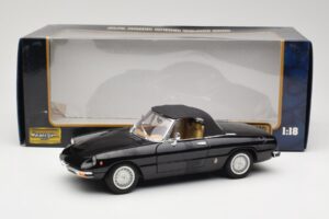 Alfa Romeo Spider 916 Veloce Czarny Ricko 1:18 32107 Metal — zdjęcie 8 z 8