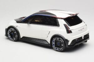 Alpine A290 Beta Glacier White Otto 1:18 OT468 Żywica — zdjęcie 5 z 6