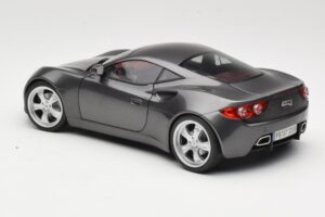 Artega GT Grey Metallic Revell 1:18 09024 Metal — zdjęcie 7 z 8