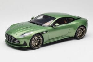 Aston Martin DB12 Zielony GT Spirit 1:18 GT466 Żywica