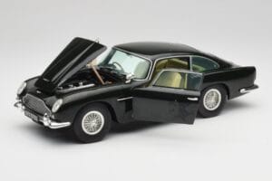 Aston Martin DB5 California Szałwiowy Chrono 1:18 H1001 Metal — zdjęcie 2 z 8