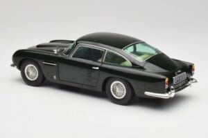 Aston Martin DB5 California Szałwiowy Chrono 1:18 H1001 Metal — zdjęcie 7 z 8