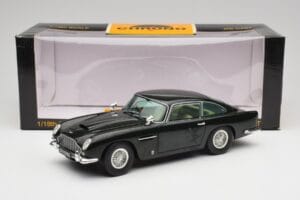 Aston Martin DB5 California Szałwiowy Chrono 1:18 H1001 Metal — zdjęcie 8 z 8