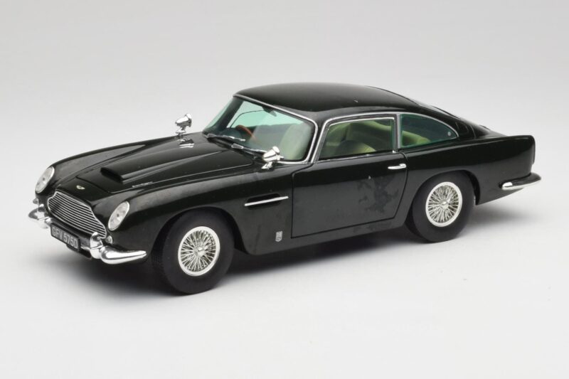 Aston Martin DB5 California Szałwiowy Chrono 1:18 H1001 Metal