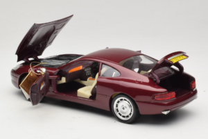 Aston Martin DB7 Czerwony Guiloy 1:18 67550 Metal — zdjęcie 5 z 8