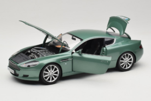 Aston Martin DB9 Zielony Minichamps 1:18 150137322 Metal — zdjęcie 2 z 8