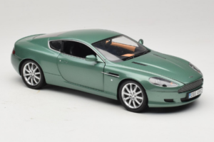 Aston Martin DB9 Zielony Minichamps 1:18 150137322 Metal — zdjęcie 6 z 8
