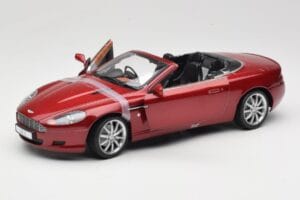 Aston Martin DB9 Volante Czerwony Solido 1:18 8163 Metal — zdjęcie 2 z 8