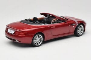 Aston Martin DB9 Volante Czerwony Solido 1:18 8163 Metal — zdjęcie 3 z 8