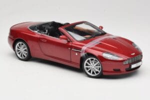 Aston Martin DB9 Volante Czerwony Solido 1:18 8163 Metal — zdjęcie 6 z 8