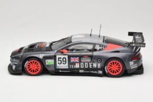 Aston Martin DBR9 GT1 #59 Team Modena A. Garcia / J. Menten / C. Fittipaldi 24 Hours of Le Mans 2006 Solido 1:18 80014 Metal — zdjęcie 4 z 8