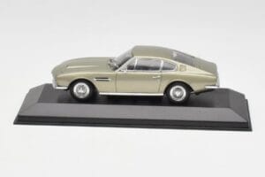 Aston Martin DBS Srebrno-Zielony Metalik Minichamps 1:43 400137600 Metal