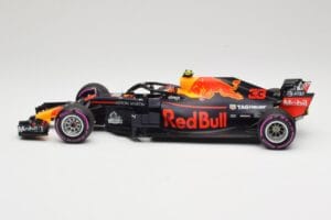 Aston Martin Red Bull Racing RB14 Tag Heuer #33 M. Verstappen Mexican GP 2018 Minichamps 1:18 110181933 Metal — zdjęcie 3 z 6