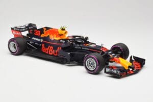 Aston Martin Red Bull Racing RB14 Tag Heuer #33 M. Verstappen Mexican GP 2018 Minichamps 1:18 110181933 Metal — zdjęcie 4 z 6