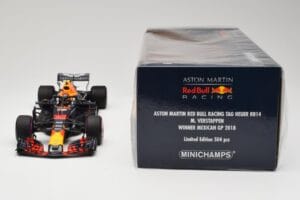 Aston Martin Red Bull Racing RB14 Tag Heuer #33 M. Verstappen Mexican GP 2018 Minichamps 1:18 110181933 Metal — zdjęcie 6 z 6