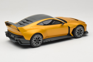 Aston Martin Valiant Auric Gold Metallic GT Spirit 1:18 GT546 Żywica — zdjęcie 2 z 6