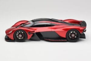 Aston Martin Valkyrie AMR Pro Hyper Red TopSpeed 1:18 TS0539 Metal — zdjęcie 3 z 6