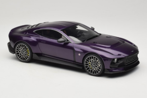 Aston Martin Valour Ciemnoniebieski GT Spirit 1:18 GT944 Żywica — zdjęcie 4 z 6