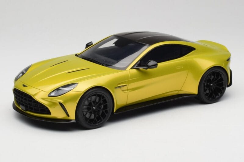 Aston Martin Vantage Cosmopolitan Yellow GT Spirit 1:18 GT514 Żywica