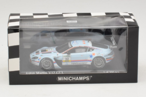 Aston Martin Vantage V12 GT3 #32 J. Stuck ADAC GT Masters 2012 Minichamps 1:43 437121332 Metal — zdjęcie 5 z 5