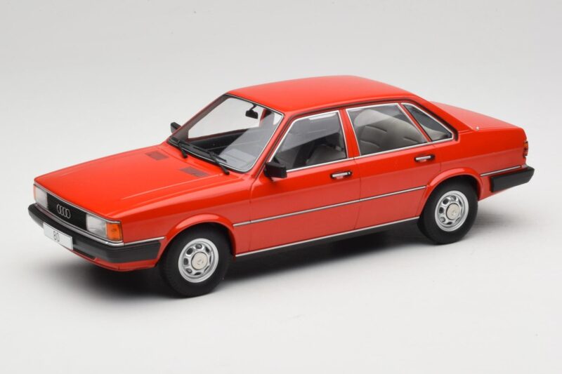 Audi 80 B2 GLS Czerwony MCG 1:18 MCG18526 Metal