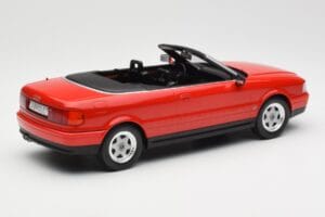 Audi 80 B3 Kabriolet Czerwony MCG 1:18 MCG18371 Metal — zdjęcie 2 z 6