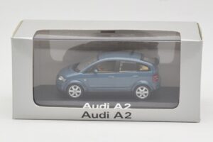 Audi A2 Blue Metallic Minichamps 1:43 20022200748005 Metal — zdjęcie 4 z 4