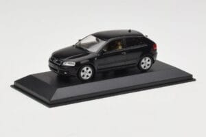 Audi A3 8P Black Metallic Minichamps 1:43 12000 Metal — zdjęcie 2 z 4