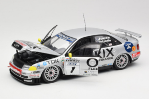 Audi A4 B5 STW #1 Orix B. Jones STW 1998 UT Models 1:18 39871 Metal — zdjęcie 2 z 8