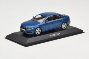 Audi A4 B8 3.2 Quattro Aruba Blue Minichamps 1:43 5010704123 Metal — zdjęcie 2 z 4