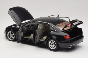 Audi A4L B8 Czarny Paudi Model 1:18 AUDI012 Metal — zdjęcie 5 z 8