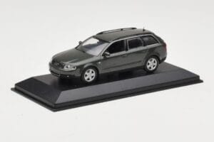 Audi A6 C5 Avant Ciemnoszary Minichamps 1:43 AUDI006 Metal — zdjęcie 2 z 4