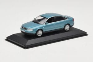 Audi A6 C5 Jasny Niebieski Minichamps 1:43 AUDI004 Metal — zdjęcie 2 z 4