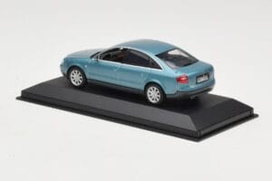 Audi A6 C5 Jasny Niebieski Minichamps 1:43 AUDI004 Metal — zdjęcie 3 z 4