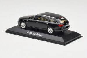 Audi A6 C6 Avant Phantom Czarny Minichamps 1:43 5010406233 Metal — zdjęcie 3 z 4