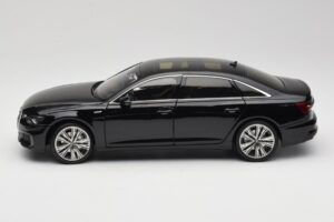 Audi A6L C8 Czarny Paudi Model 1:18 42499 Metal — zdjęcie 4 z 8