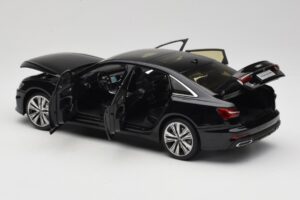 Audi A6L C8 Czarny Paudi Model 1:18 42499 Metal — zdjęcie 5 z 8