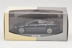 Audi A8 D3 Blue Metallic Light Interior Minichamps 1:43 20000001386003 Metal — zdjęcie 4 z 4