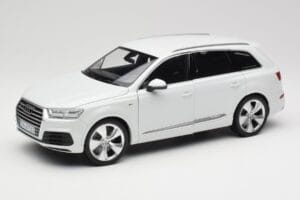 Audi Q7 4M Biały Minichamps 1:18 110014000 Metal