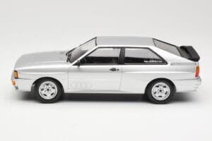 Audi Quattro B2 Srebrny Minichamps 1:18 155016122 Metal — zdjęcie 3 z 6
